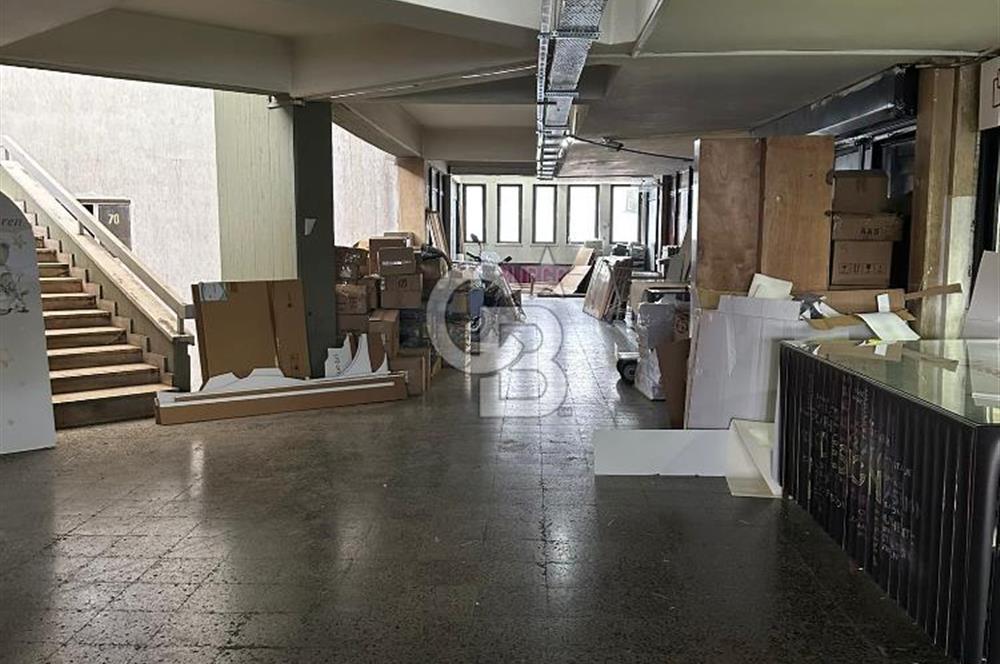 İSTANBUL CAD STADYUM KARŞISI İSTANBUL ÇARŞISINDA SATILIK DÜKKAN