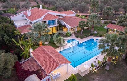 İzmir Urla Güvendik'te Satılık Villa