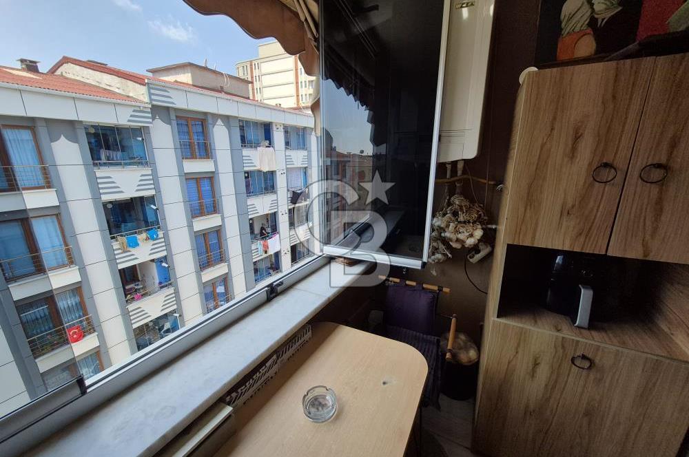 Ardıçlı Mahallesi'nde Merkezi Konum Satılık Tadilatlı 3+1 Daire