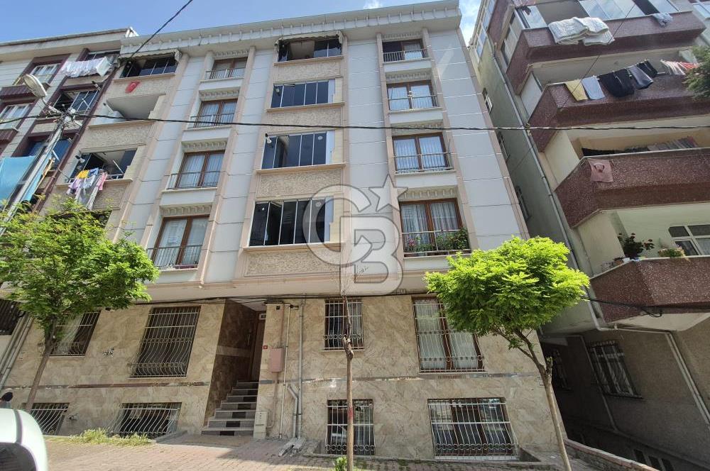 Ardıçlı Mahallesi'nde Merkezi Konum Satılık Tadilatlı 3+1 Daire