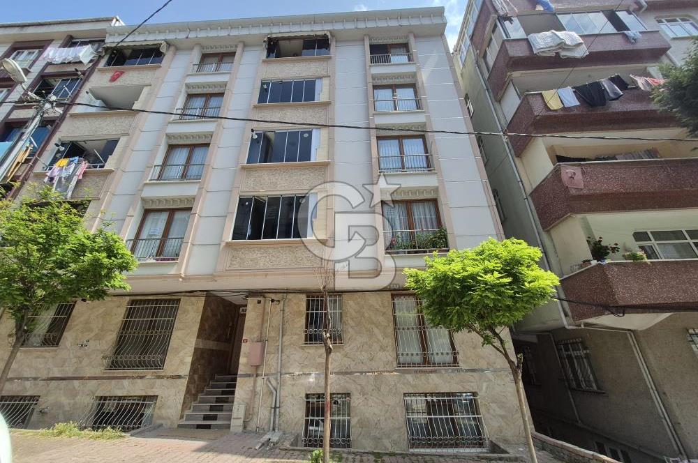 Ardıçlı Mahallesi'nde Merkezi Konum Satılık Tadilatlı 3+1 Daire