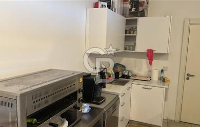 KADIKÖY NUHOĞLU YENİTEPE'DE B BLOK CADDE ÜZERİ 100 M2 DÜKKAN