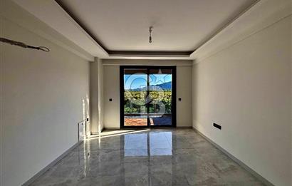 Muğla Ortaca’da Havuzlu Sitede, Sıfır, A Kalite, 2+1 Satılık Üst Kat Daire