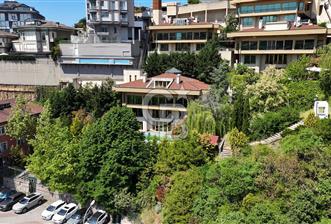 KDV AVANTAJLI -ÖZEL HAVUZLU,TERASLI + BAHÇELİ, 330m2, OTOPARKLI