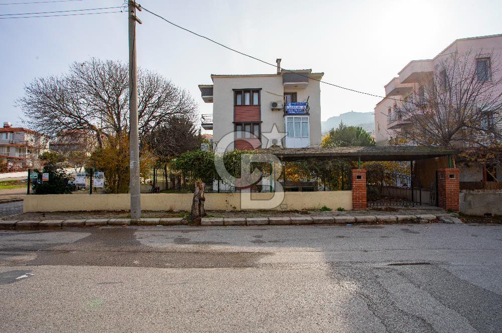 FOÇA ATATÜRK MAHALLESİNDE SATILIK 3+1 DUBLEKS DAİRE