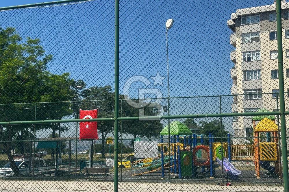 Tekirdağ'da Deniz Manzaralı Site İçerisinde 3+1 Satılık Daire