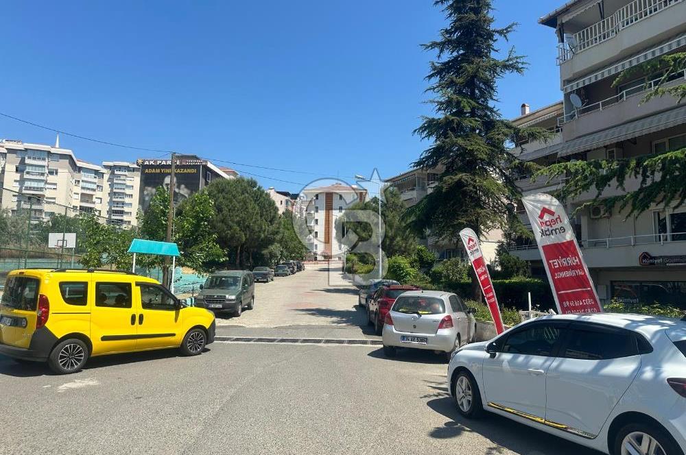 Tekirdağ'da Deniz Manzaralı Site İçerisinde 3+1 Satılık Daire