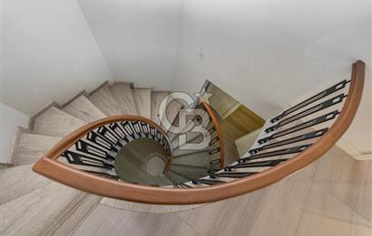 KDV AVANTAJLI -ÖZEL HAVUZLU,TERASLI + BAHÇELİ, 330m2, OTOPARKLI