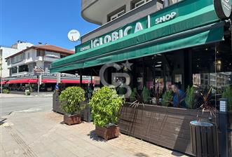 Hendek Merkez de en işlek cadde de  satılık fırsat köşe dükkan 110m2