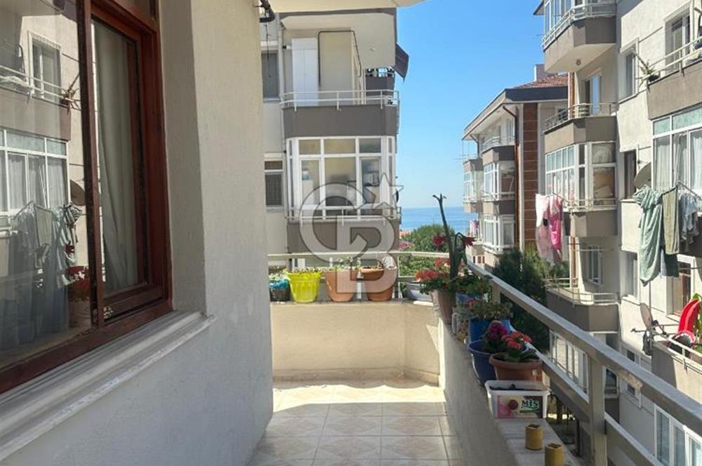 Tekirdağ'da Deniz Manzaralı Site İçerisinde 3+1 Satılık Daire