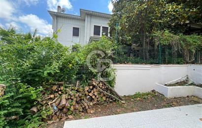 Bahçeşehir Bademlerde Full Tadilatlı 5+2 Satılık  Fırsat Villa