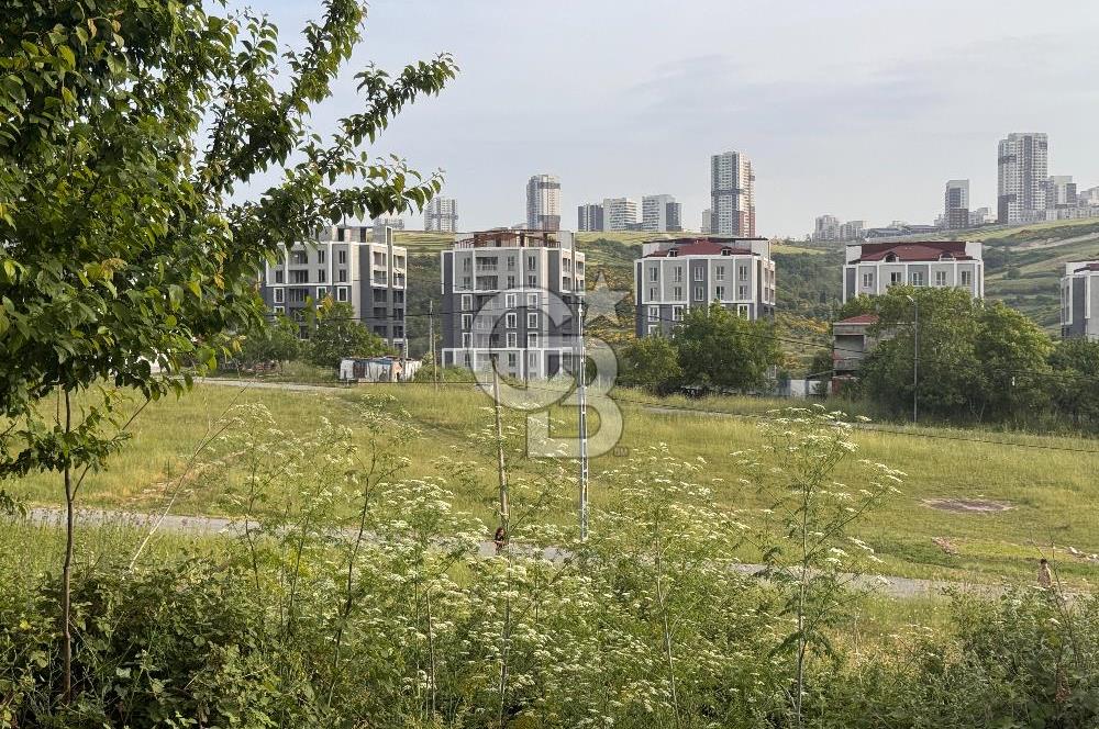 Arnavutköy Deliklikaya’da 280 m2 Konut Alanı İmarlı Satılık Arsa