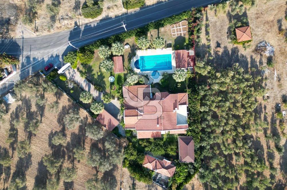 İzmir Urla Güvendik'te Satılık Villa