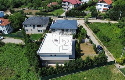 Sakarya Akyazı Kuzuluk da 613 m2 Arsa içinde 315m2 Müstakil Villa