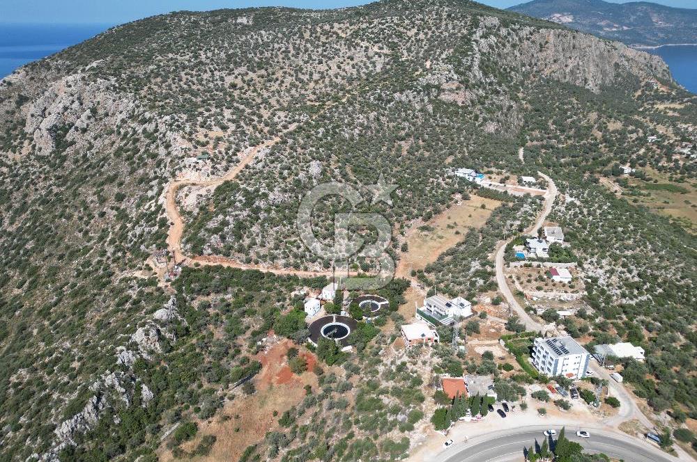 CB GİZ'DEN KAŞ BEZİRGAN'DA SATILIK YATIRIMLIK TARLA 
