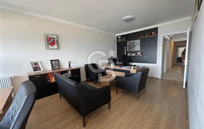 KARŞIYAKA ÇARŞIDA, EŞSİZ KONUMDA, OFİSE KİRALIK 4+1 YALI DAİRESİ