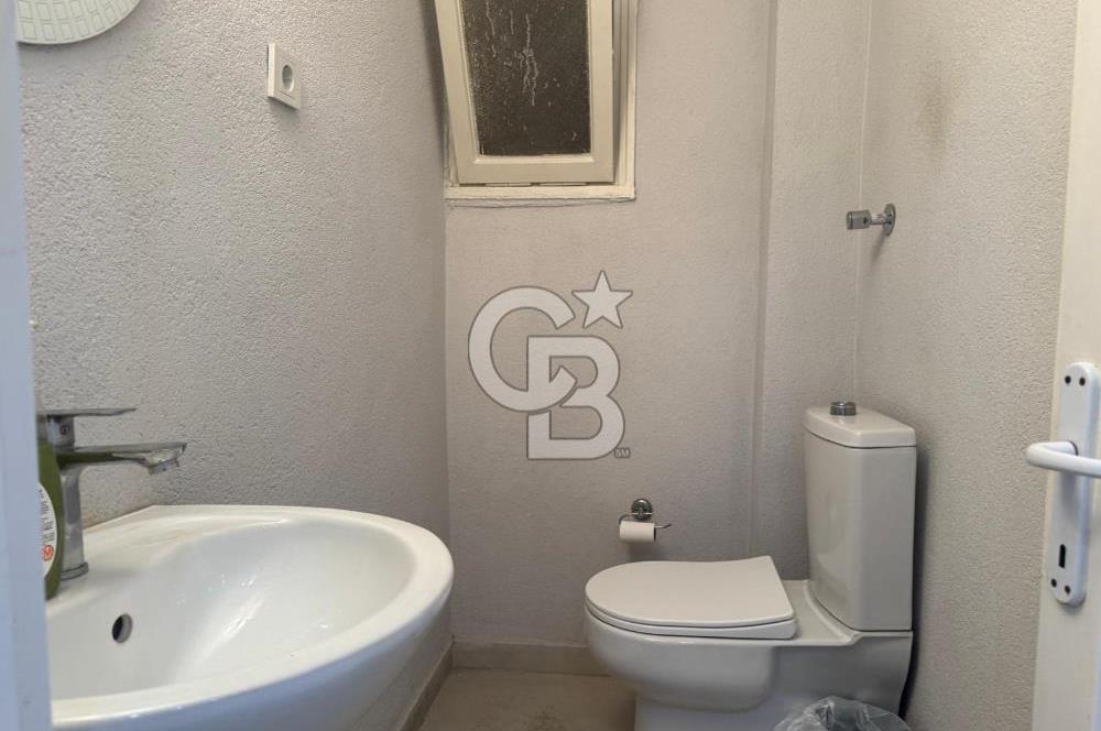 KARŞIYAKA ÇARŞIDA, EŞSİZ KONUMDA, OFİSE KİRALIK 4+1 YALI DAİRESİ