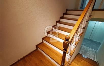 EGE MAHALLESİNDE CADDE ÜZERİNDE 5+1 SATILIK DUBLEKS DAİRE