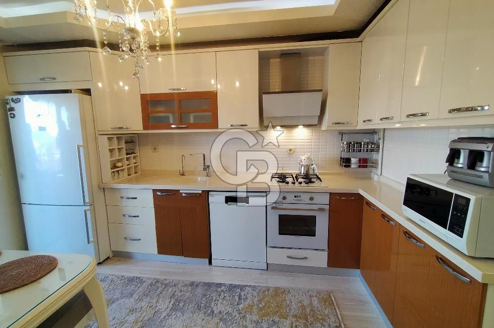 EGE MAHALLESİNDE CADDE ÜZERİNDE 5+1 SATILIK DUBLEKS DAİRE