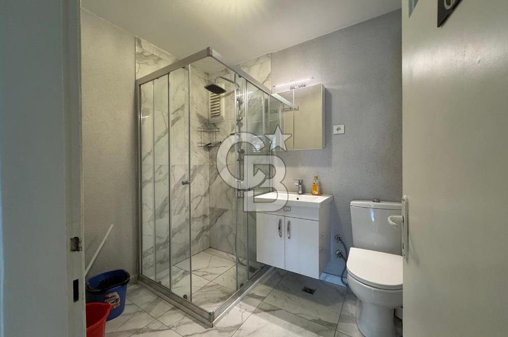KARŞIYAKA ÇARŞIDA, EŞSİZ KONUMDA, OFİSE KİRALIK 4+1 YALI DAİRESİ