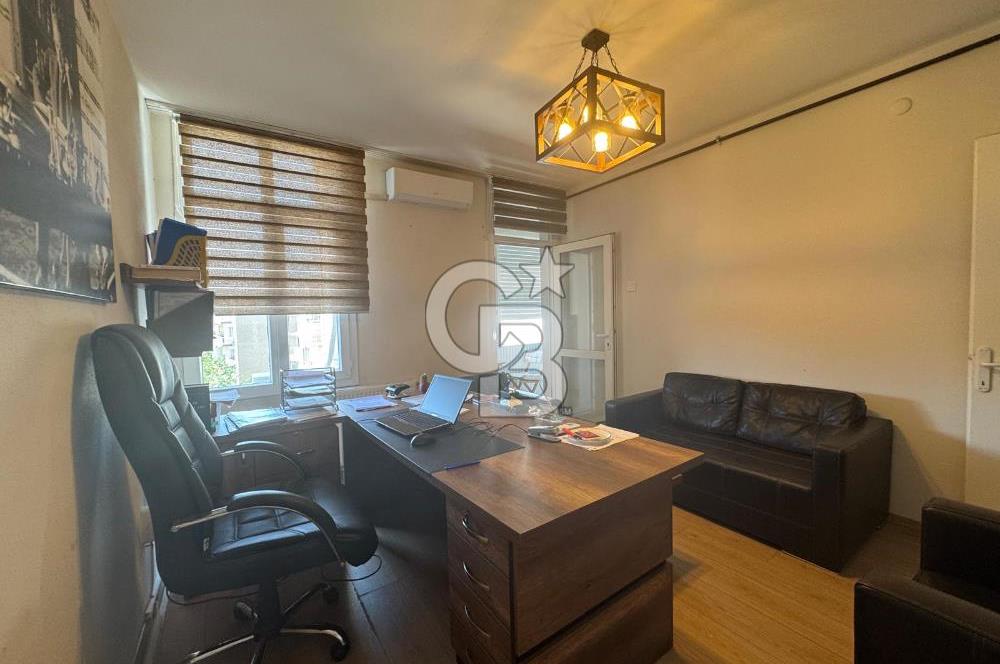 KARŞIYAKA ÇARŞIDA, EŞSİZ KONUMDA, OFİSE KİRALIK 4+1 YALI DAİRESİ