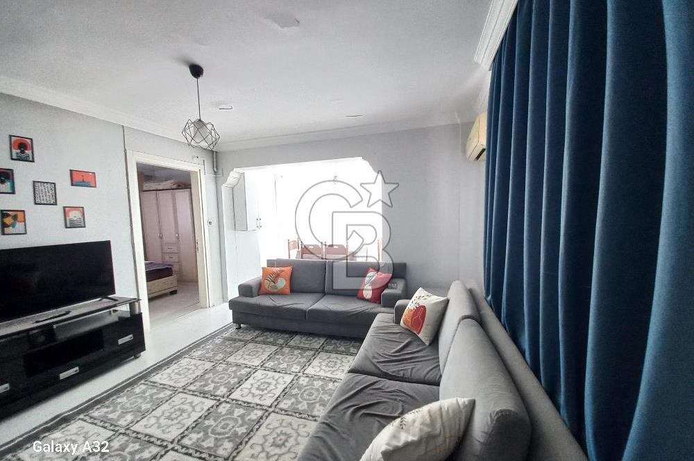BORNOVA EVKA 4'TE  DOĞALGAZLI EŞYALI 2+1 KİRALIK DAİRE 