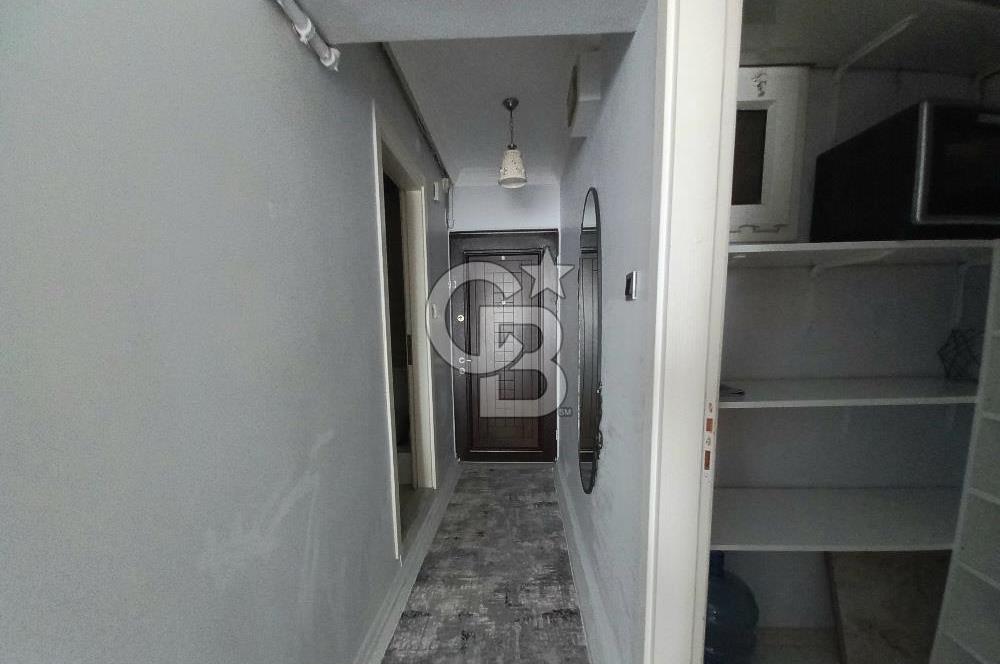 BORNOVA EVKA 4'TE  DOĞALGAZLI EŞYALI 2+1 KİRALIK DAİRE 