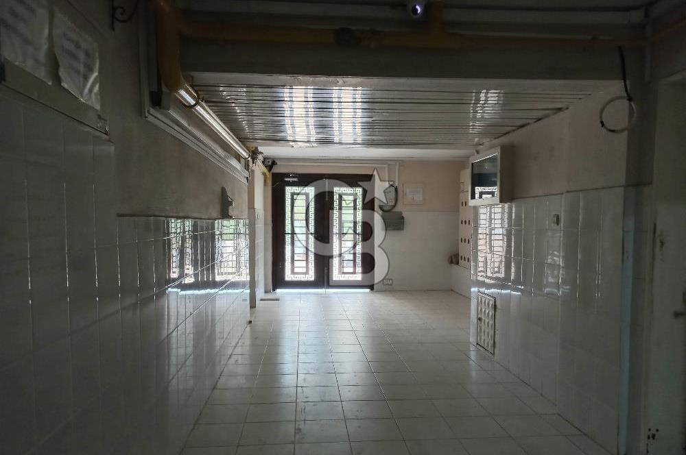 BORNOVA EVKA 4'TE  DOĞALGAZLI EŞYALI 2+1 KİRALIK DAİRE 