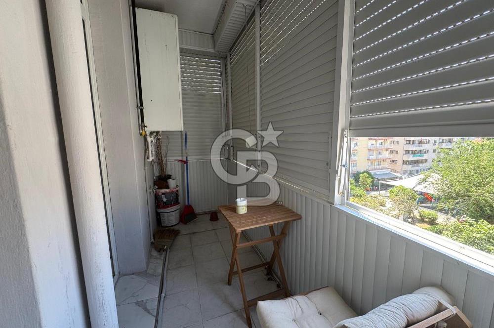 KARŞIYAKA ÇARŞIDA, EŞSİZ KONUMDA, OFİSE KİRALIK 4+1 YALI DAİRESİ