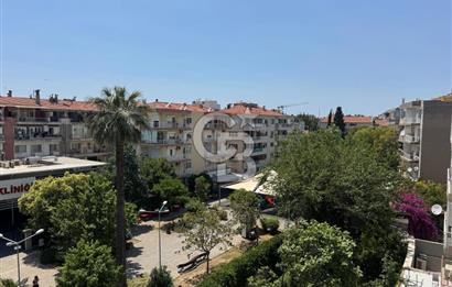 KARŞIYAKA ÇARŞIDA, EŞSİZ KONUMDA, OFİSE KİRALIK 4+1 YALI DAİRESİ