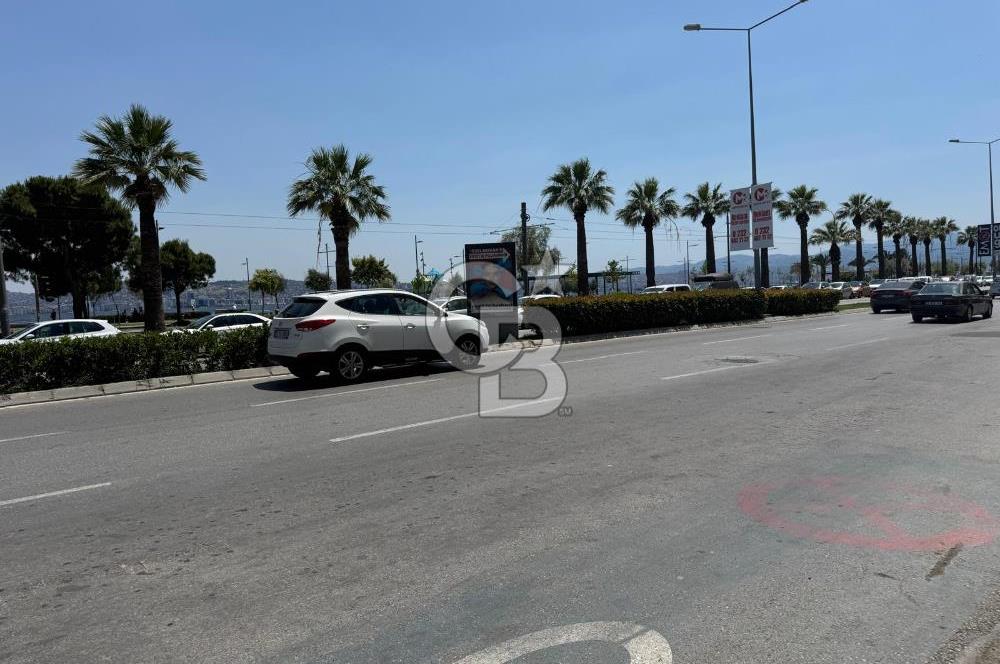 KARŞIYAKA ÇARŞIDA, EŞSİZ KONUMDA, OFİSE KİRALIK 4+1 YALI DAİRESİ