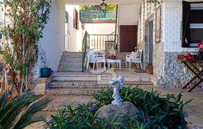 BODRUM YALIKAVAK HALİKARNAS SİTESİ 3+1 DENİZ MANZARALI VİLLA