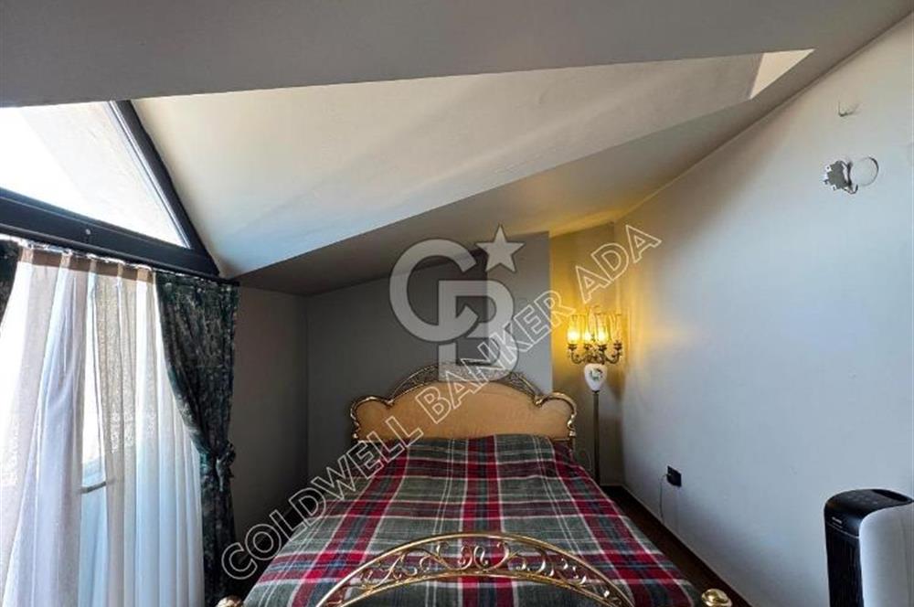 KUŞADASI SATILIK DENİZ MANZARALI 4+1 VİLLA