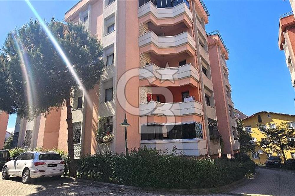 ÇENGELKÖY SİTESİ BAHÇE KULLANIMLI 160 M2 3+1 SATILIK DAİRE FIRSATI