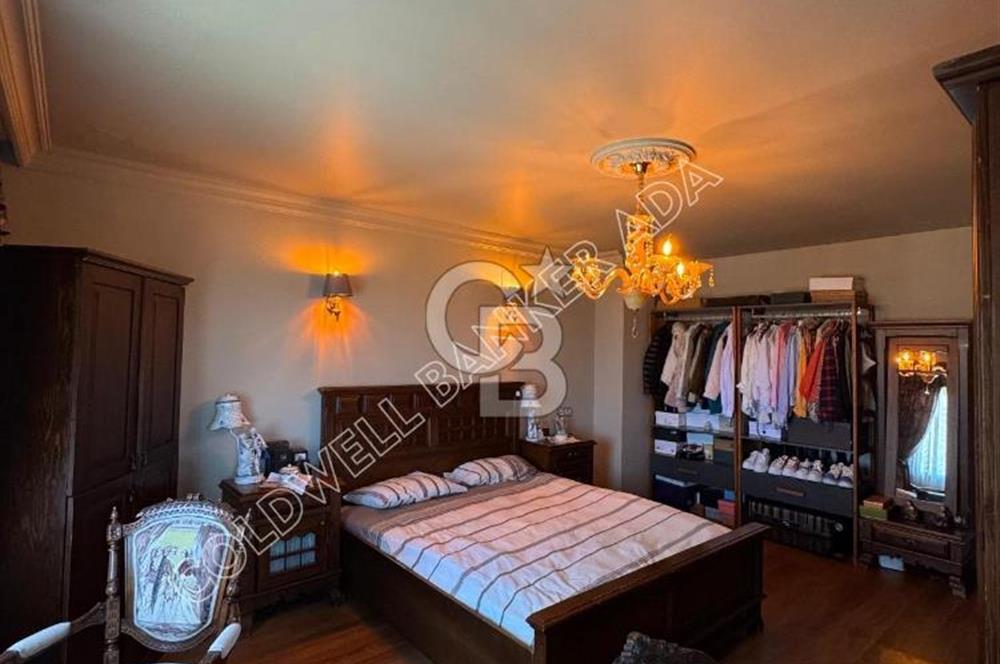 KUŞADASI SATILIK DENİZ MANZARALI 4+1 VİLLA