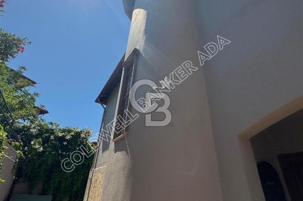 KUŞADASI SATILIK DENİZ MANZARALI 4+1 VİLLA