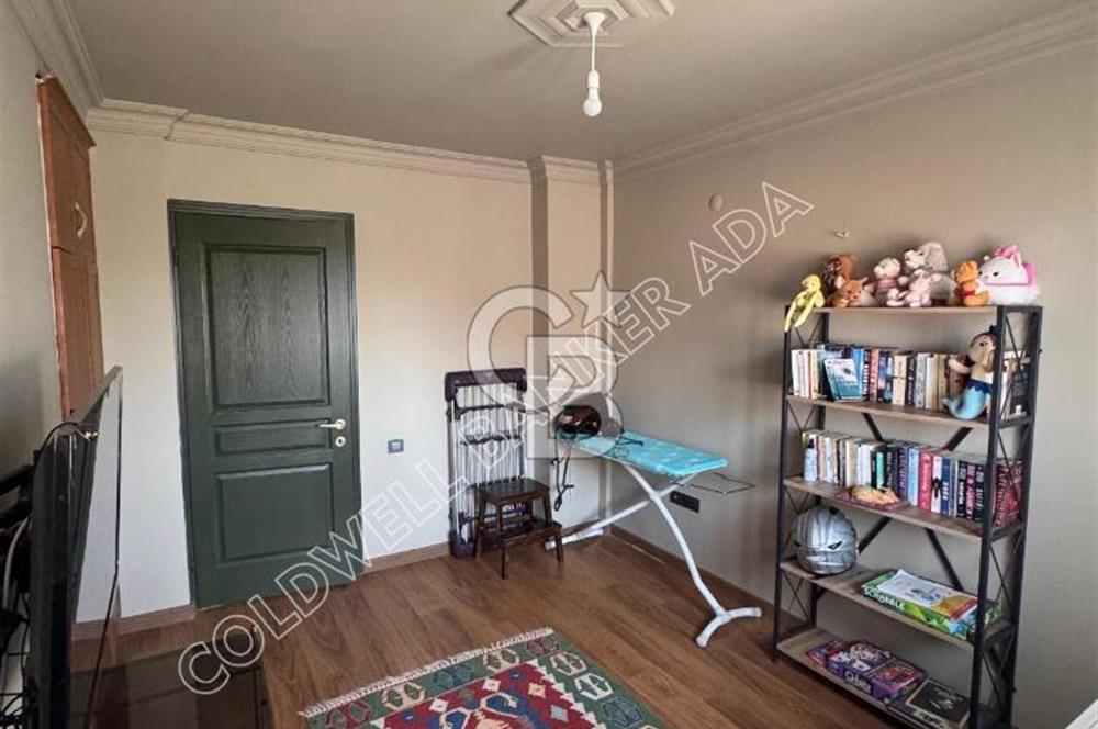 KUŞADASI SATILIK DENİZ MANZARALI 4+1 VİLLA