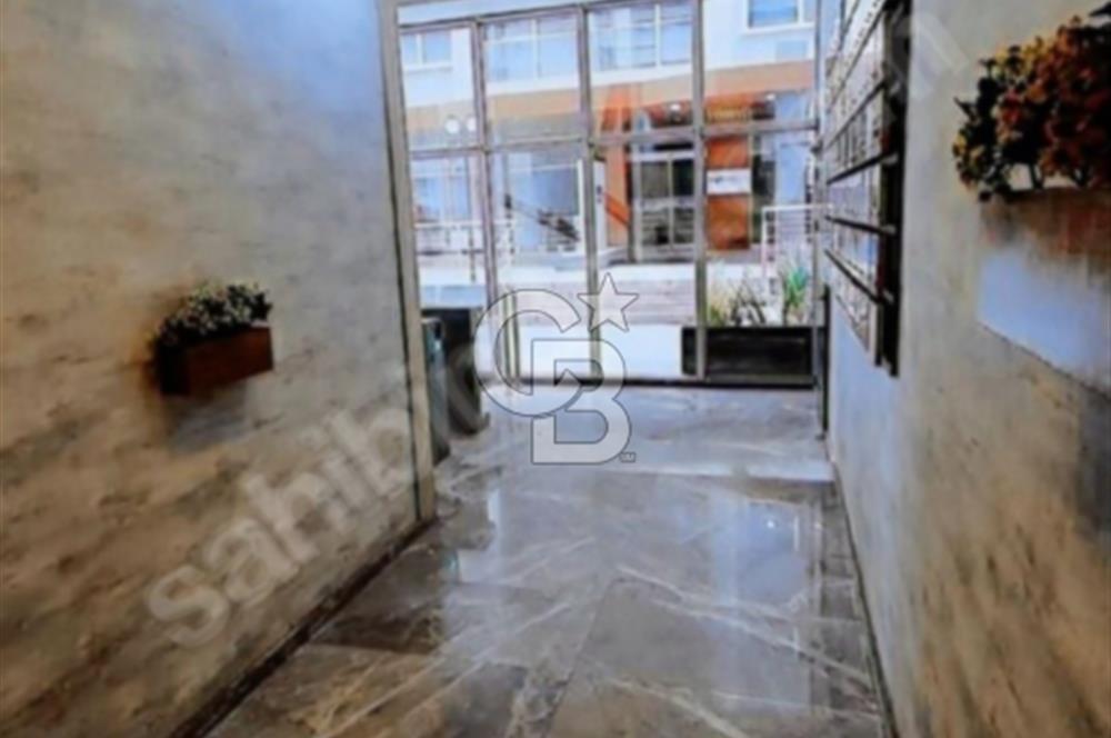 BORNOVA GÜMÜŞ PLAZA OPTİMUSTA SATILIK OFİS