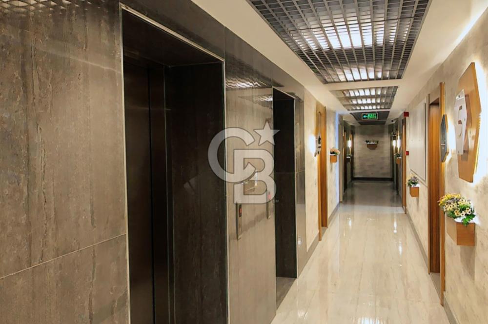 BORNOVA GÜMÜŞ PLAZA OPTİMUSTA SATILIK OFİS