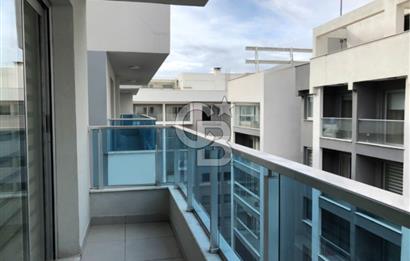 BORNOVA GÜMÜŞ PLAZA OPTİMUSTA SATILIK OFİS