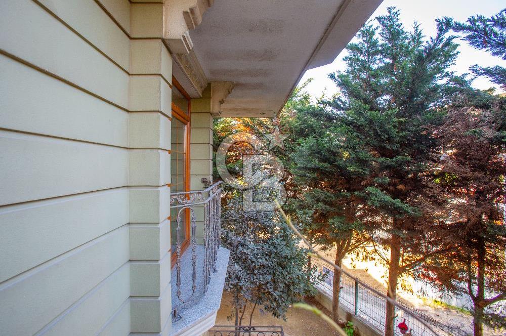 ÇENGELKÖY BAHÇELİEVLER'DE, YEŞİLLİKLER İÇERİSİNDE BAHÇE DUBLEKS