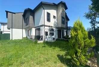 HENDEK AKPINAR'IN EN PRESTİJLİ PROJESİ-4+1 SATILIK BUTİK VİLLA