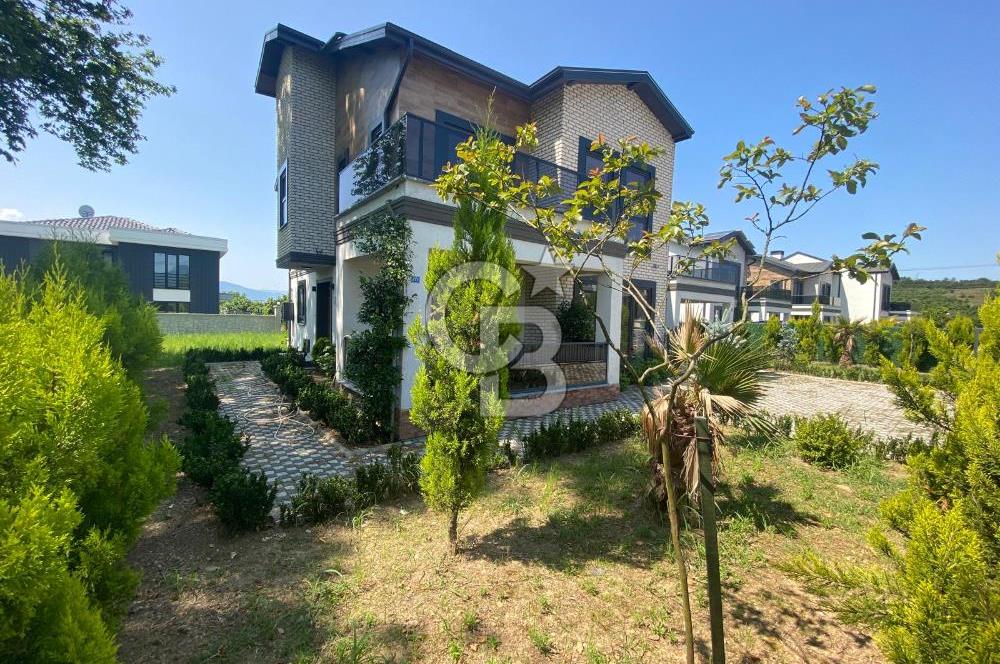 HENDEK AKPINAR'IN EN PRESTİJLİ PROJESİ-4+1 SATILIK BUTİK VİLLA