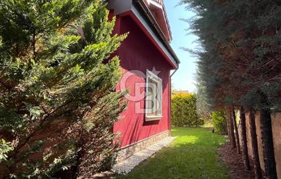Gölbaşı Bahçelievler’de Satılık 7+2 Yapılı Villa 