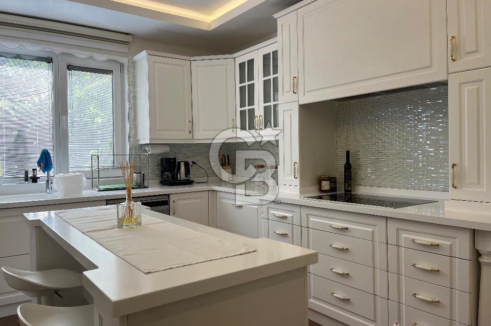 Gölbaşı Bahçelievler’de Satılık 7+2 Yapılı Villa 