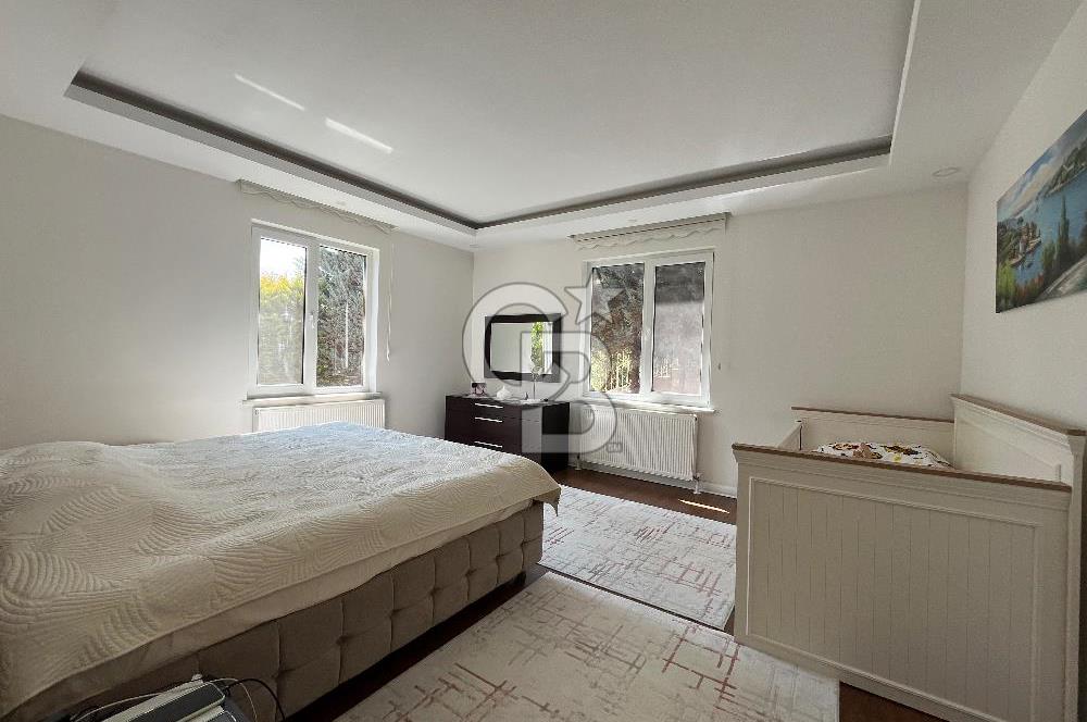 Gölbaşı Bahçelievler’de Satılık 7+2 Yapılı Villa 