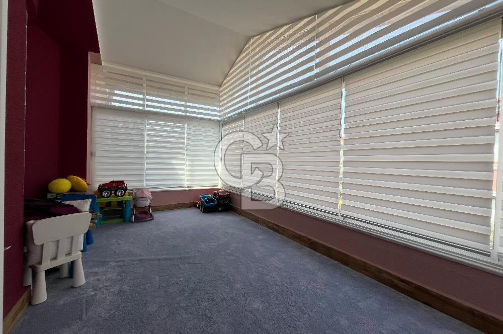 Gölbaşı Bahçelievler’de Satılık 7+2 Yapılı Villa 