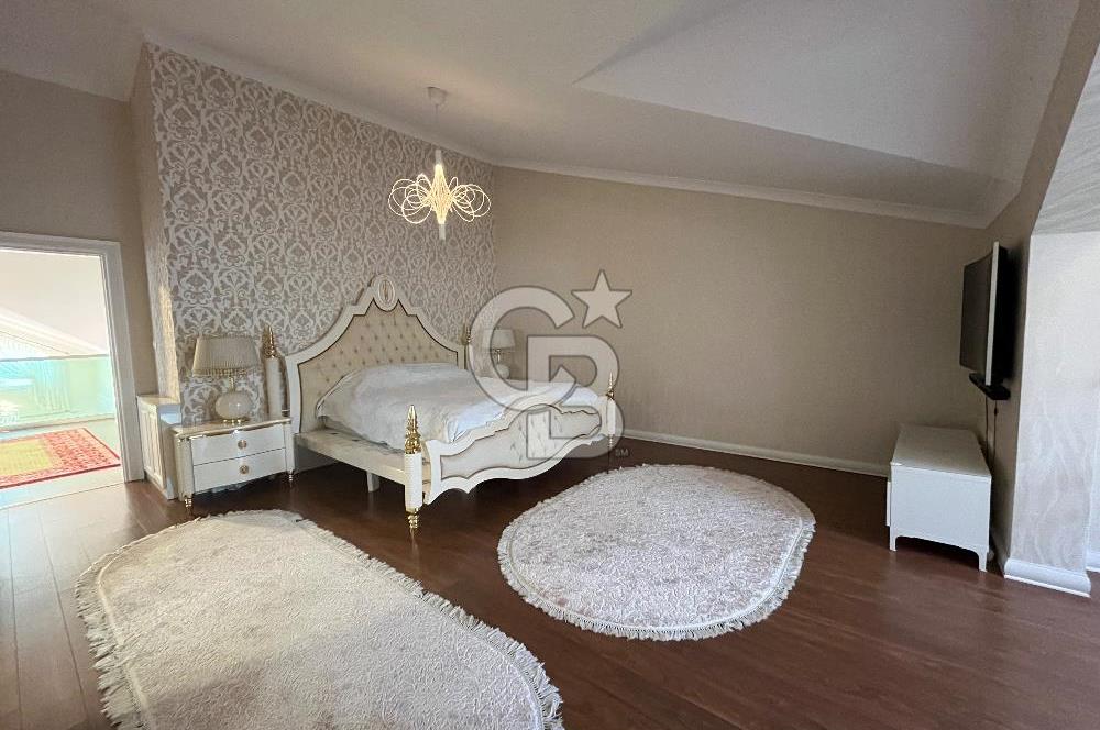 Gölbaşı Bahçelievler’de Satılık 7+2 Yapılı Villa 