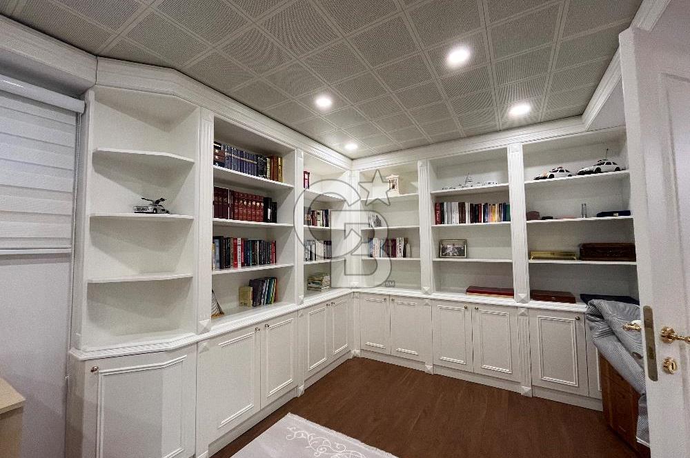 Gölbaşı Bahçelievler’de Satılık 7+2 Yapılı Villa 