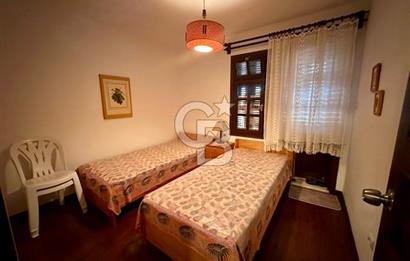 MÜSTAKİL GİRİŞLİ DUBLEKS KÖŞE VİLLA